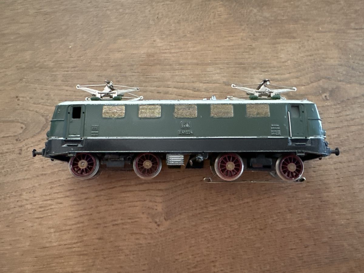 Märklin Modellini di ferrovie: Märklin H0 Lokomotive – Usato da Frauenfeld venduto da Jose_luis 1