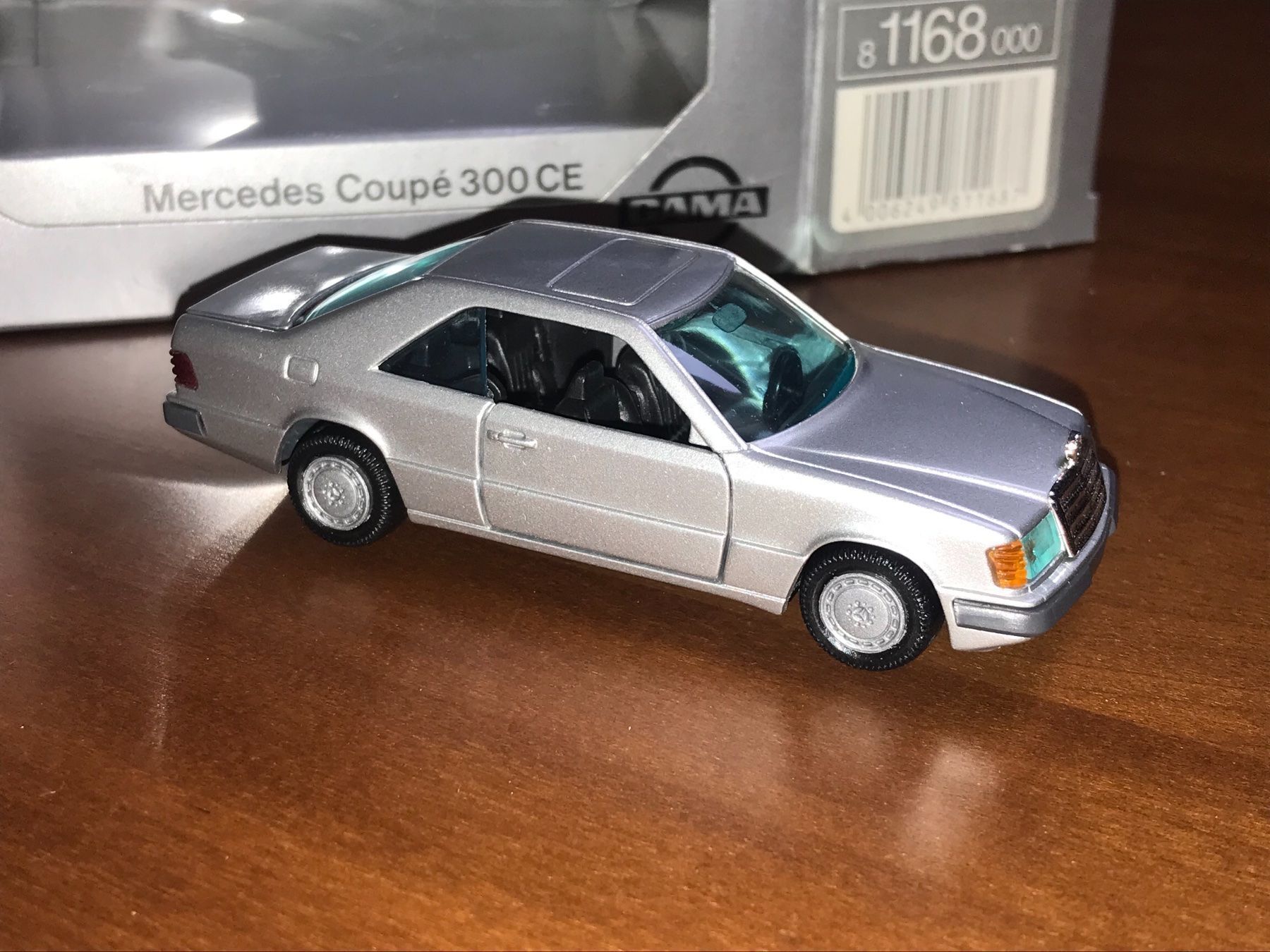 Mercedes-Benz Modellini d'auto: Mercedes 300 CE Coupe 1/43 – Nuovo (secondo la descrizione) da Wohlen AG venduto da PrivatSammlung 1