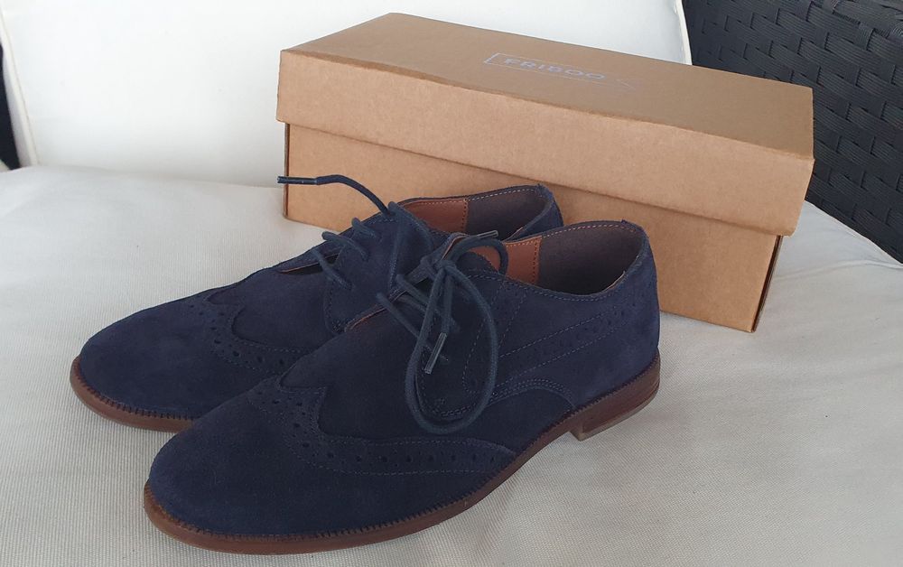 Festlicher eleganter Kinder Schnurschuh von Friboo Grosse 35 Comprare su Ricardo