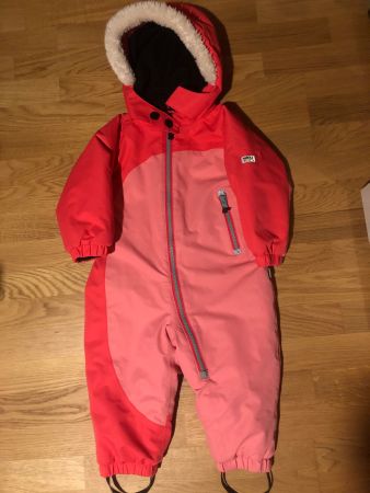 Pinker Schneeanzug marke Rukka Gr 80 - Warm für den Winter!