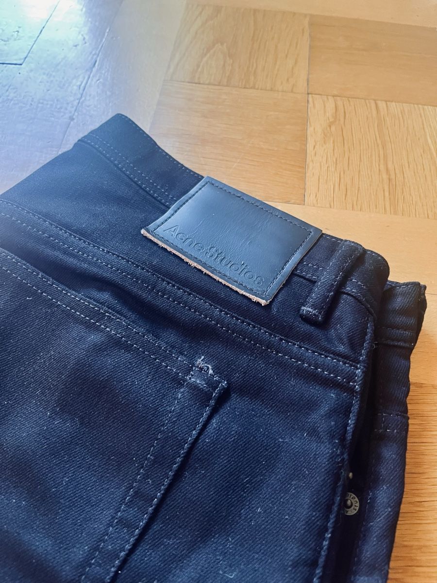 Jeans: Acne Studios River Jeans Black - W34L32 – Usato da Zürich venduto da sundance_kid 1