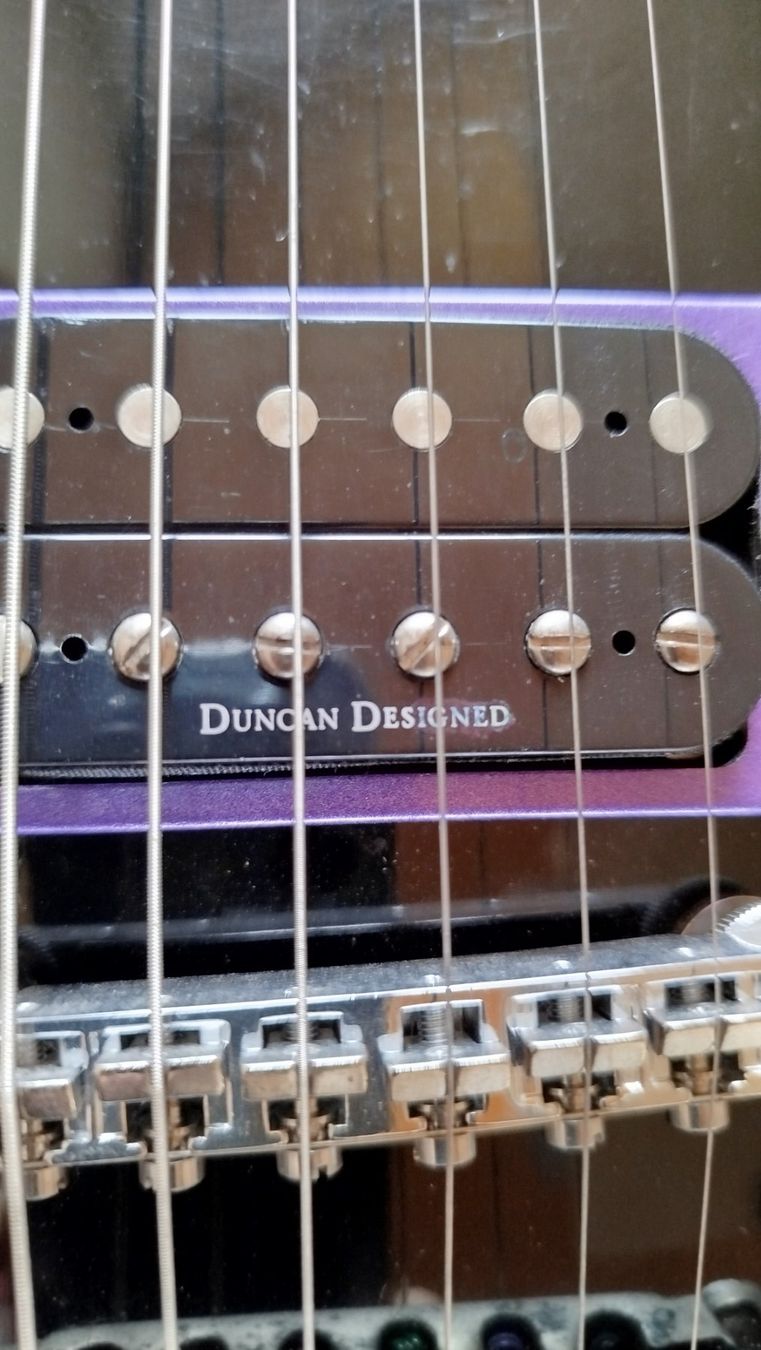 Strumenti musicali: Gitarre Imitation Gibson – Usato da Siselen BE venduto da lakeland54 4