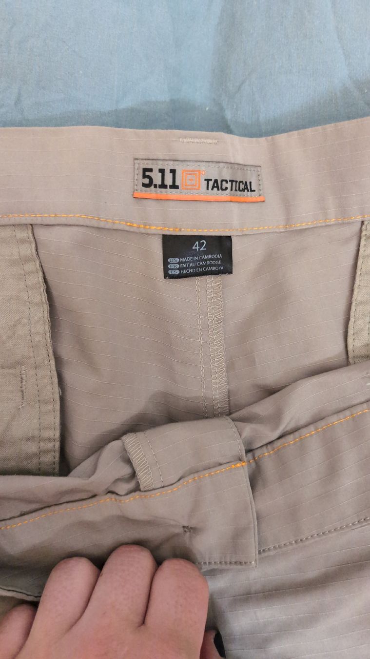 Pantaloni: 5.11 Tactical stryke Sommer shorts us.42 – Usato da Emmenbrücke venduto da Rewan_Helvetius 1