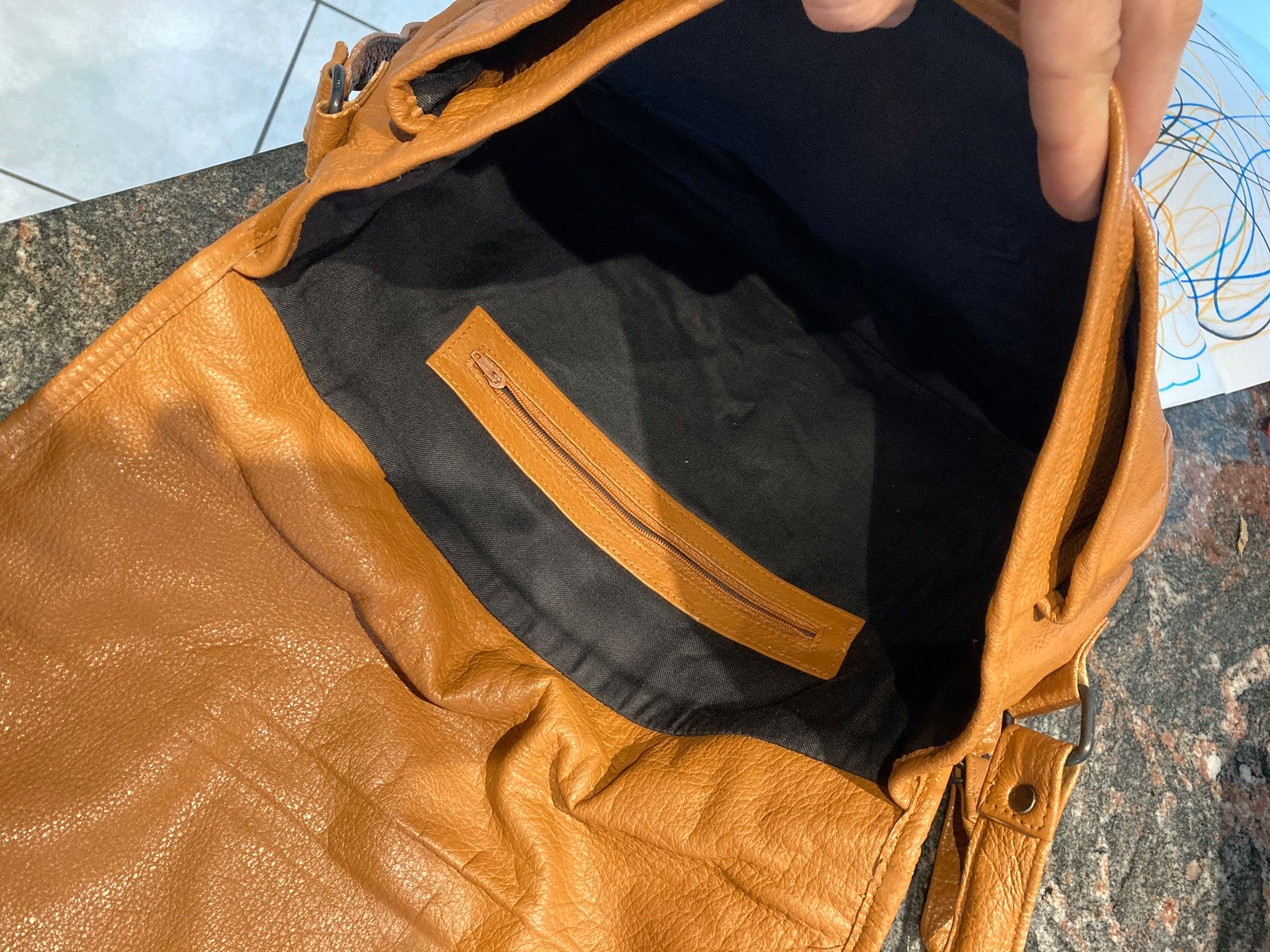 Borse: Umhängetasche aus weichem Leder – Nuovo (secondo la descrizione) da Menziken venduto da Ale.burri 6