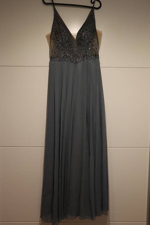 Vestiti: Abendkleid Farbe Eukalyptus – Usato da Untereggen venduto da mic_d2tq 1