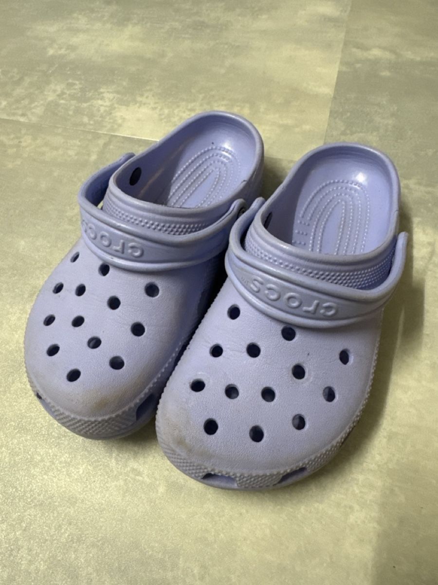 Crocs Scarpe per ragazzi: Crocs Gr. J 3 – Usato da Grüt (Gossau ZH) venduto da Matthias118