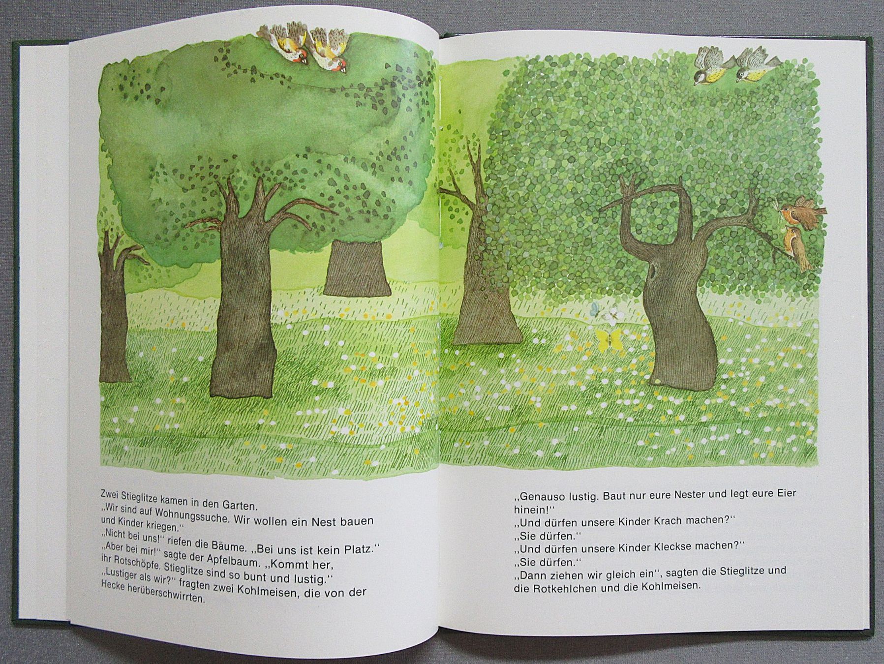 Livres: Der Apfelbaum - Bilderbuch ab CHF 1.00 – D'occasion à Auenstein par Padabimbim 2