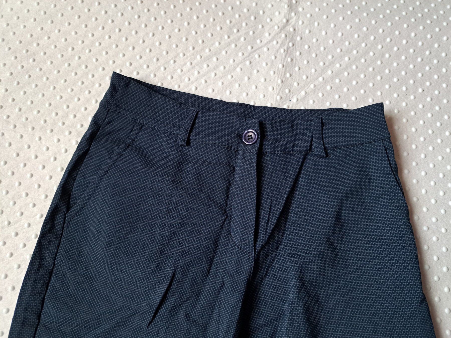 Pantaloni: Kinder Anzughose dunkelblau Gr. 164 – Usato da Gysenstein venduto da joshuas81 1