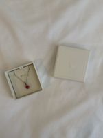 Halskette Swarovski mit rotem Anhänger in Originalbox