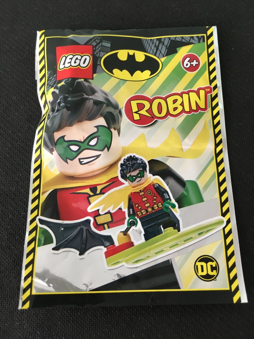 Lego Kit di costruzioni: Lego Batman Minifigur - 212114 - Robin – Nuovo e nell'imballaggio originale da St.Gallen venduto da Punktchen01