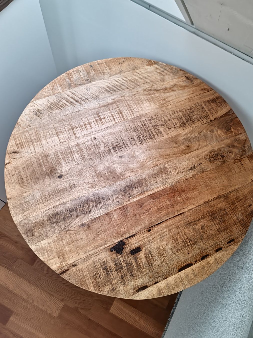Tavoli: Outdoor mango wood table – Usato da Zürich venduto da bri_6p9y 1
