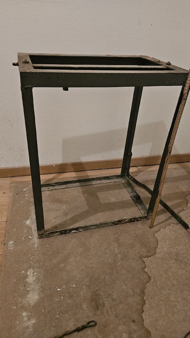 Sonstige Dekorationen & Accessoires: Stabile Unterkonstruktion, Ständer, Metall, Antik – Gebraucht aus Nidau von peterrue 4