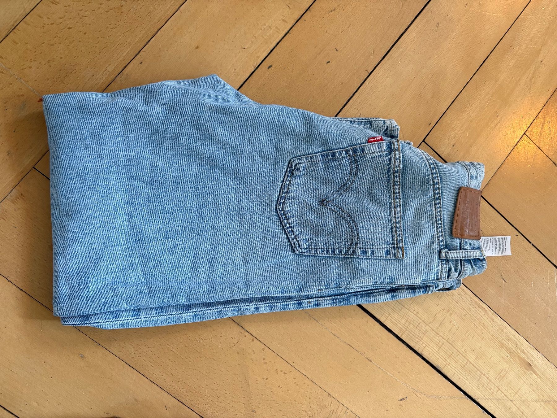 Levi's Jeans: Levis Jeans Straight Ankle Gr. 28 – Usato da Basel venduto da verokiko