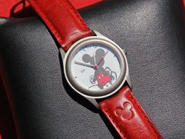 Montre Mickey Mouse Disney original, très bon état