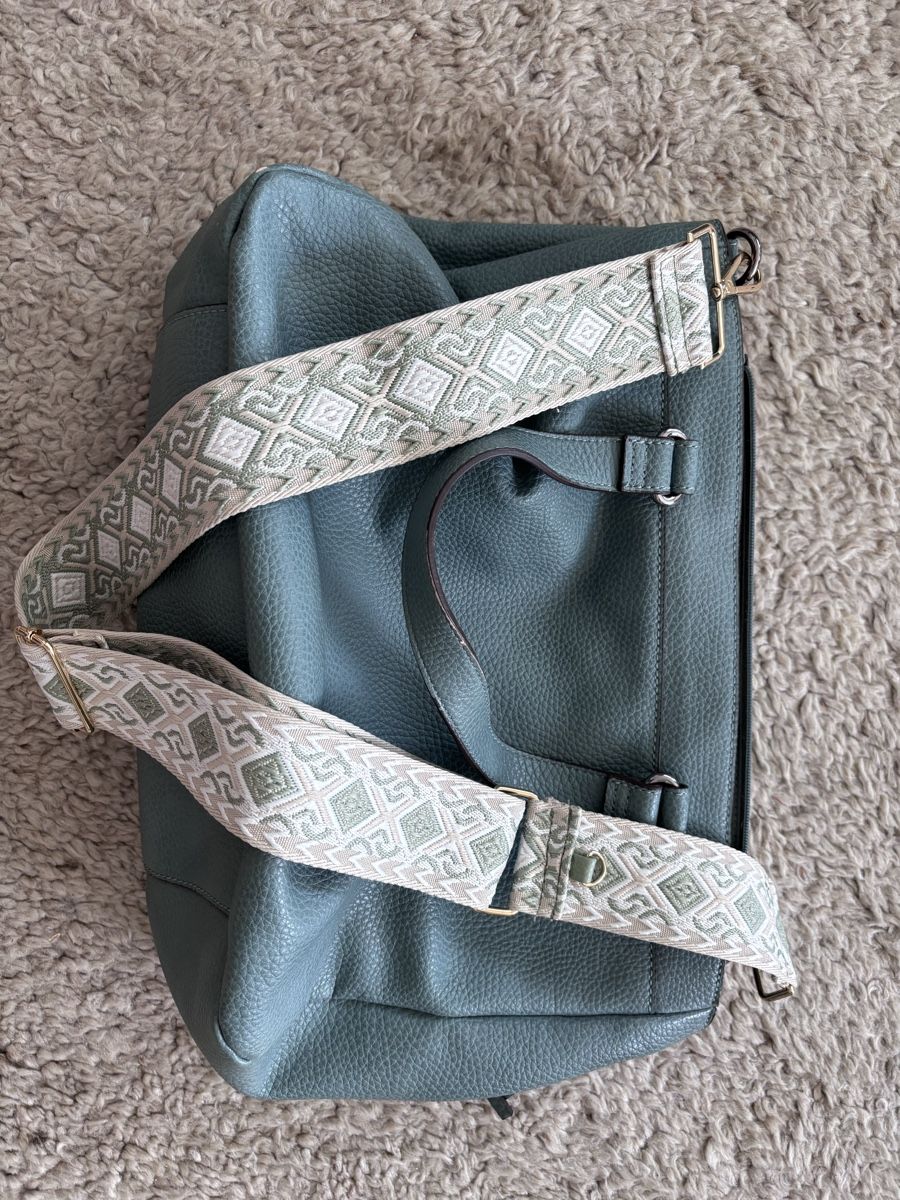 Taschen für Damen: Ledertasche – Gebraucht aus Schliern b. Köniz von Puffin48 1