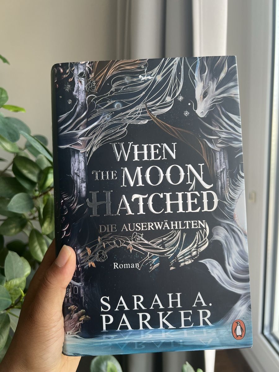 Livres: When the Moon Hatched von Saraah Parker – Neuf (Voir description) à Glattbrugg par readsy