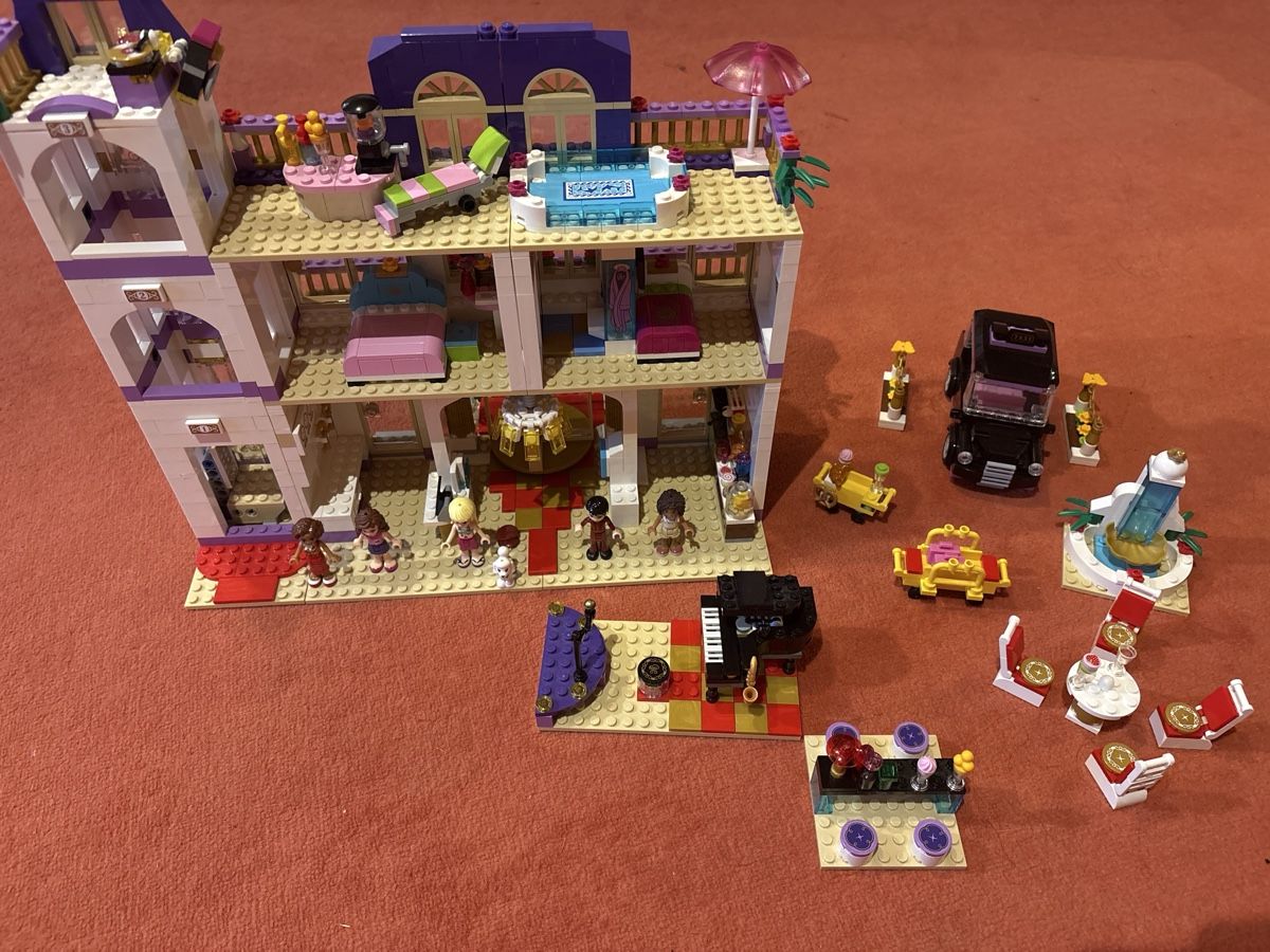 Lego Giocattoli: Lego Friends Hotel 41101 – Nuovo (secondo la descrizione) da Affoltern am Albis venduto da tam_5vn5 2