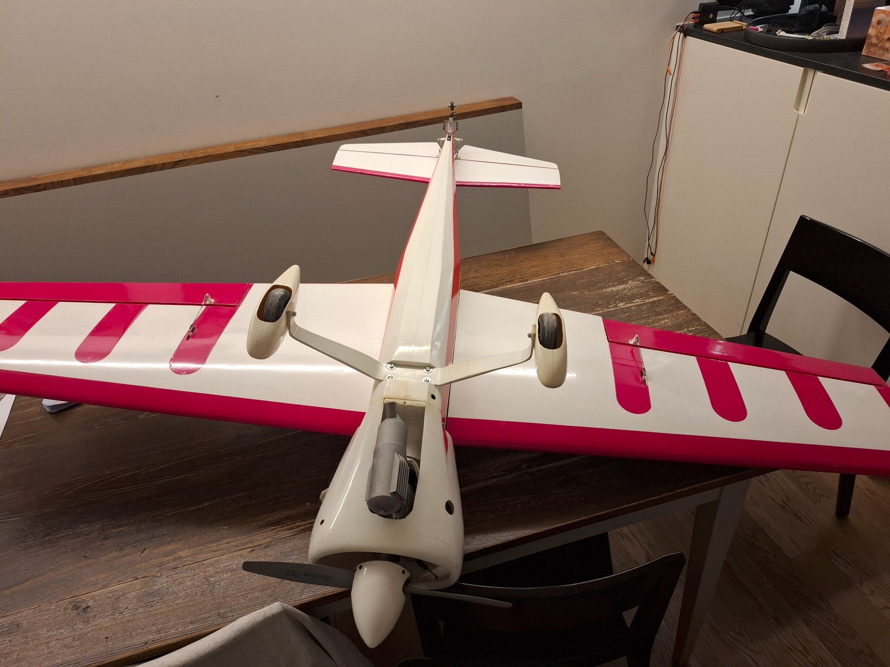 Modellismo RC: Laser 200 Kunstflugmodell 178 cm – Difettoso da Winterthur venduto da Korben_Dallas 1