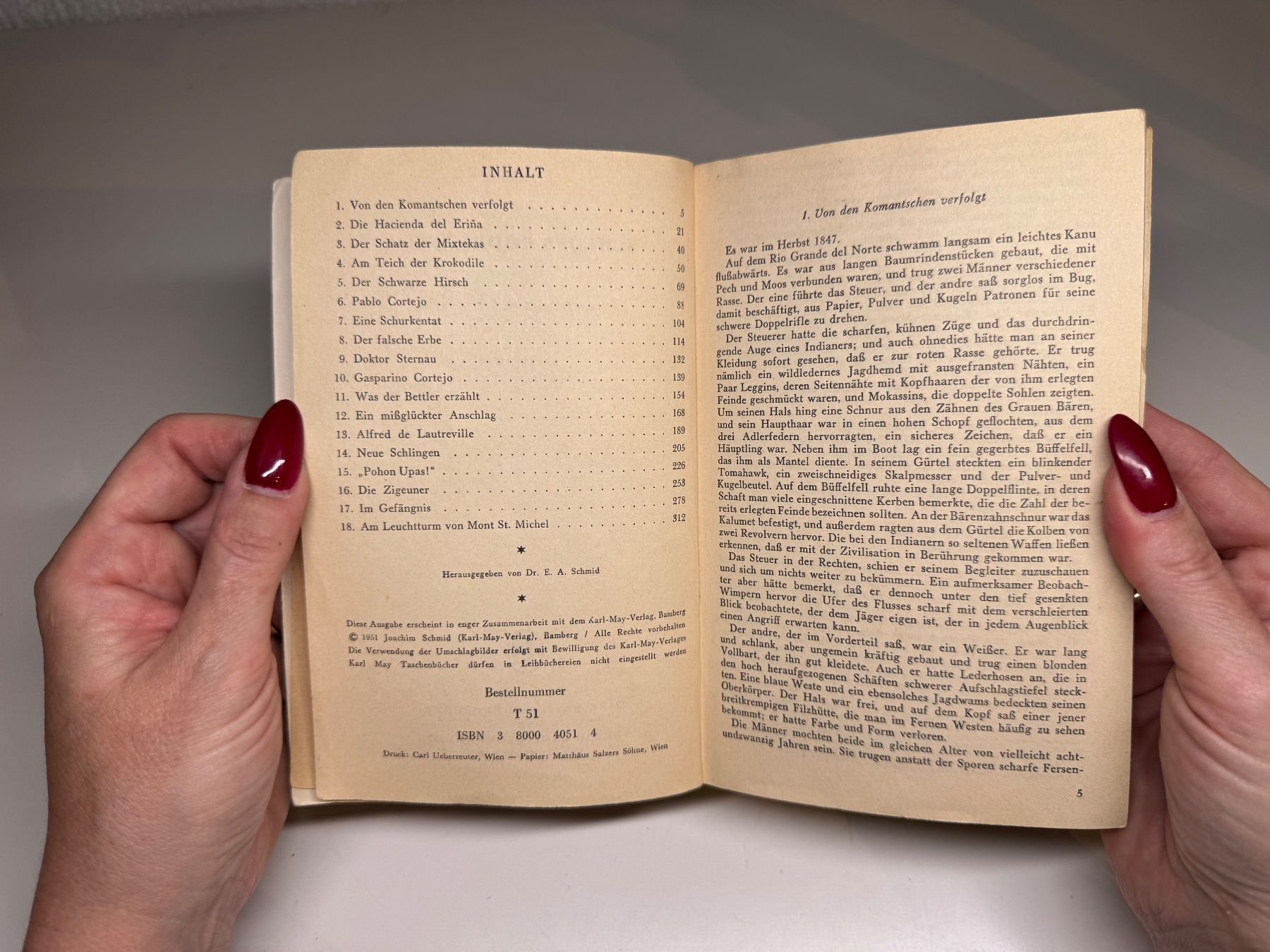 Libri: ROMAN: Karl May, Schloss Rodriganda  – Usato da Grosswangen venduto da Kleine.Knoepfe 4