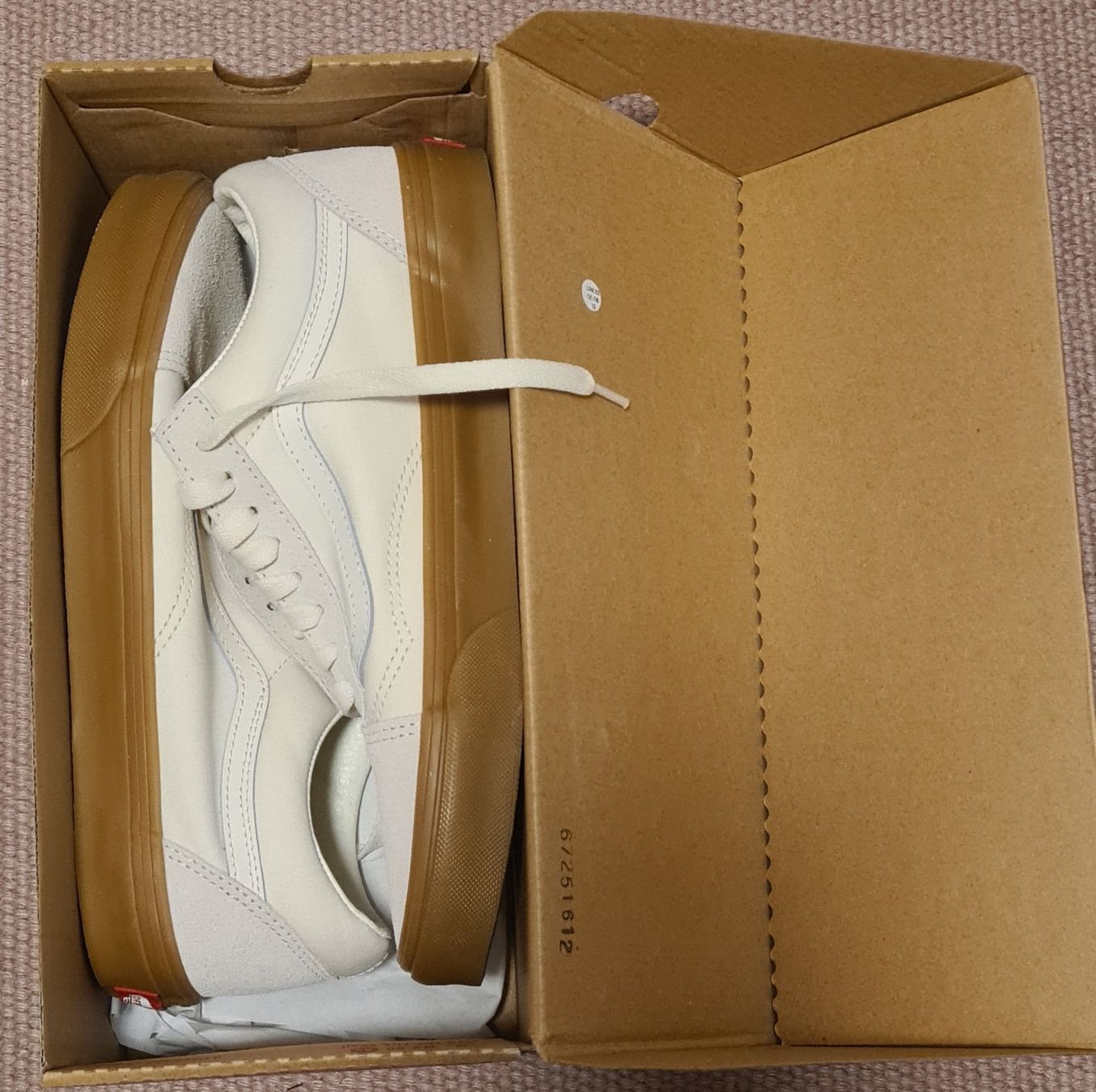 Vans Scarpe da uomo: Vans Old Skool Schuhe, Grösse 40.5 neu – Nuovo e nell'imballaggio originale da Beromünster venduto da gha_pd9j 1