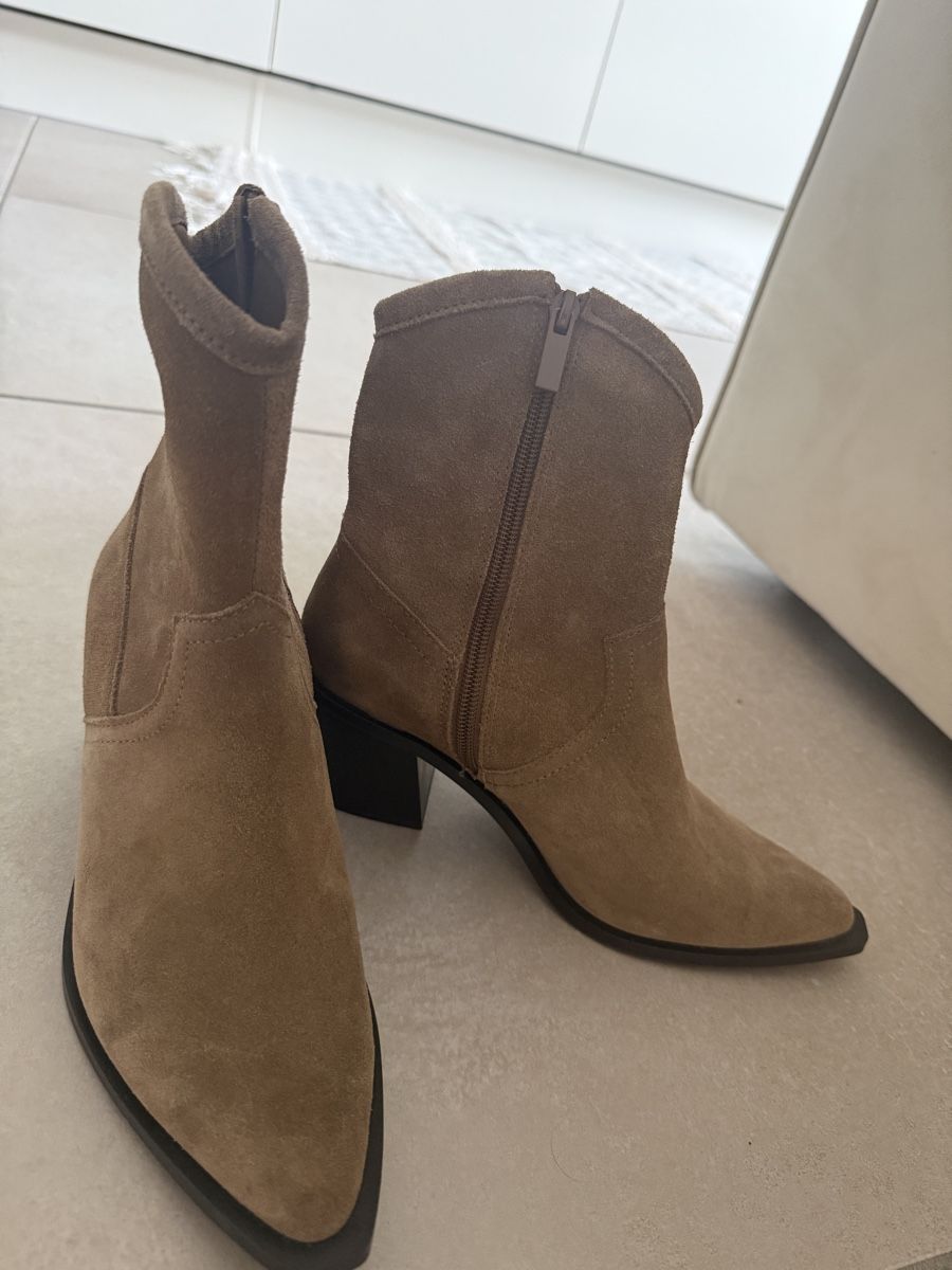 Stradivarius Scarpe da donna: Schuhe  – Nuovo e nell'imballaggio originale da Schöftland venduto da hob_sr7r