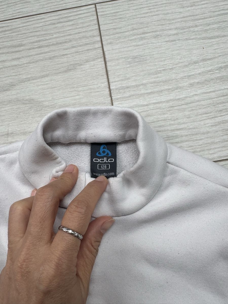 Odlo Hemden, T-Shirts & Polos: Odlo Thermo top- oberteil Gr. 128 – Gebraucht aus Basel von mimi8668 1