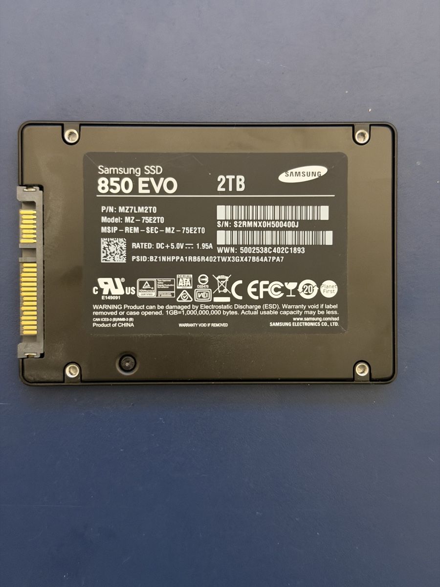 Samsung Harddisks: Samsung SSD 850 EVO 2TB Solid State Drive Gebrauchtes – Gebraucht aus Alterswil FR von luc_8kz7 1
