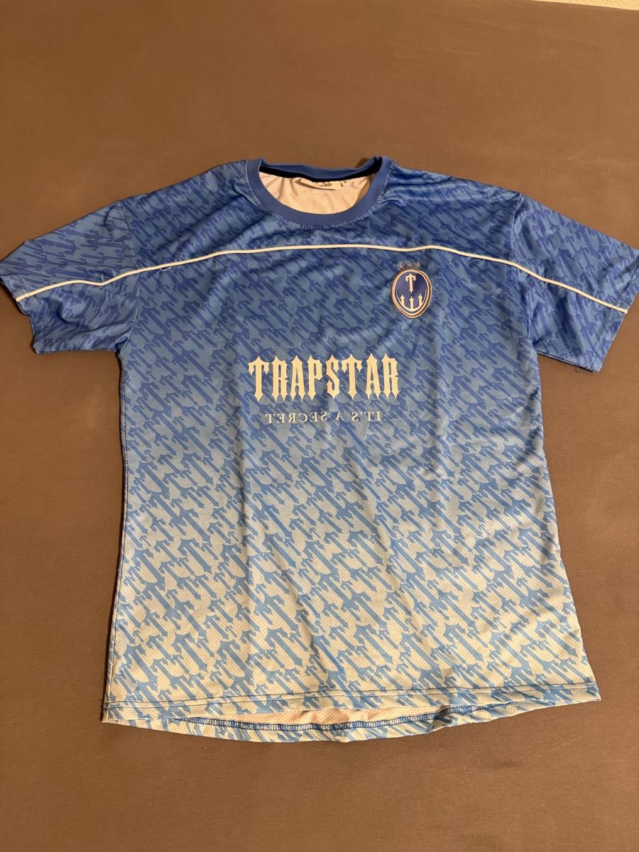 Trapstar T-shirts: Trapstar T-Shirt Blau Grösse M – D'occasion à Muri b. Bern par pro_f2tr