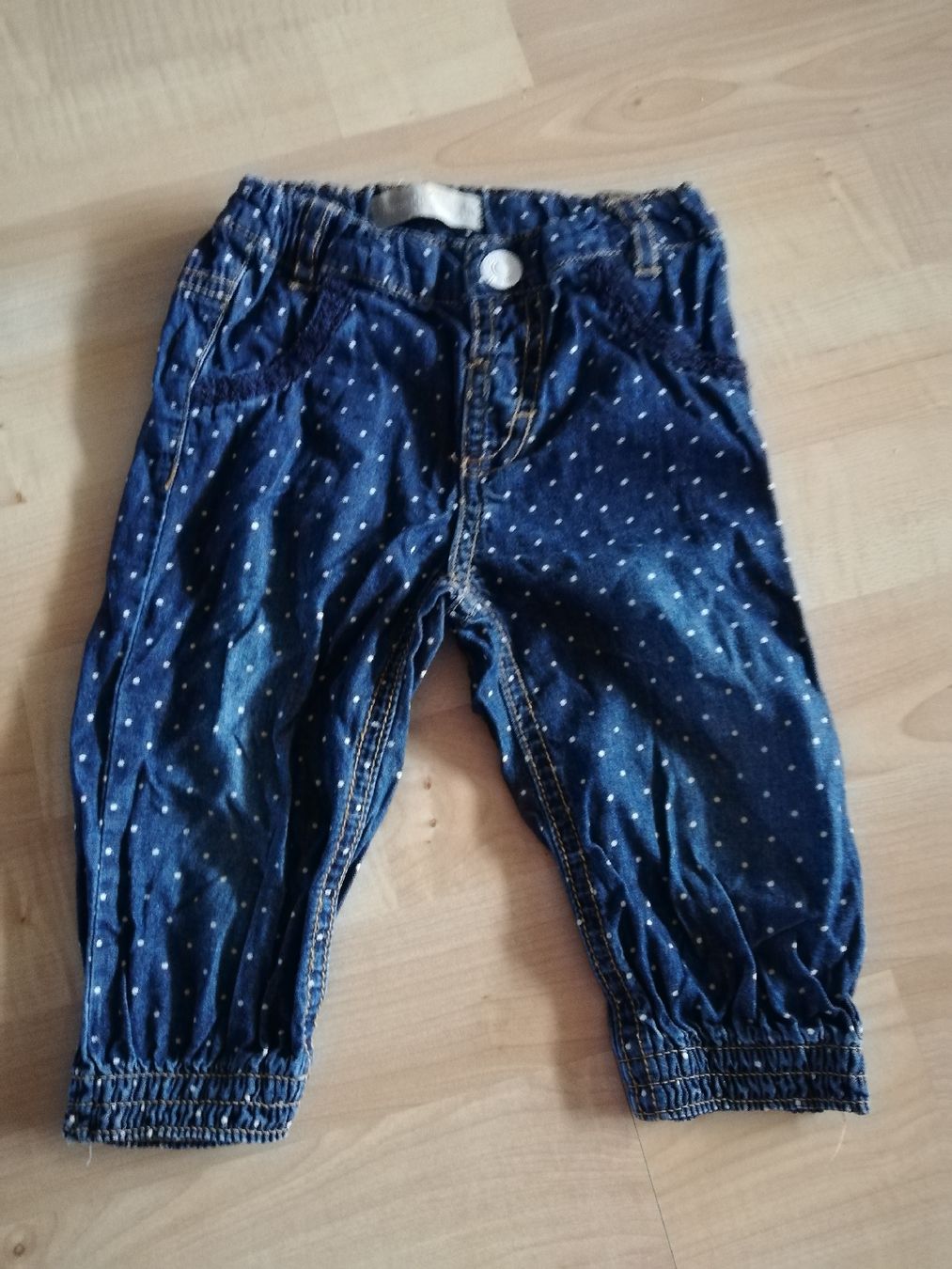 Pantaloni: Mädchen Hose Grösse 74 – Usato da Thun venduto da man_fg9v