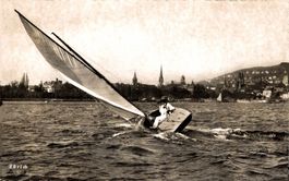 Zürich. Segelboot mit voller Krängung
