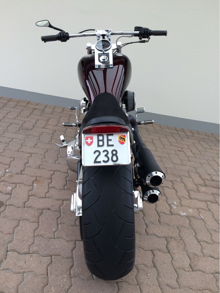Harley-Davidson Chopper: Harley Davidson FXSTC Softail Custom – Usato da Nidau venduto da Graschi 6
