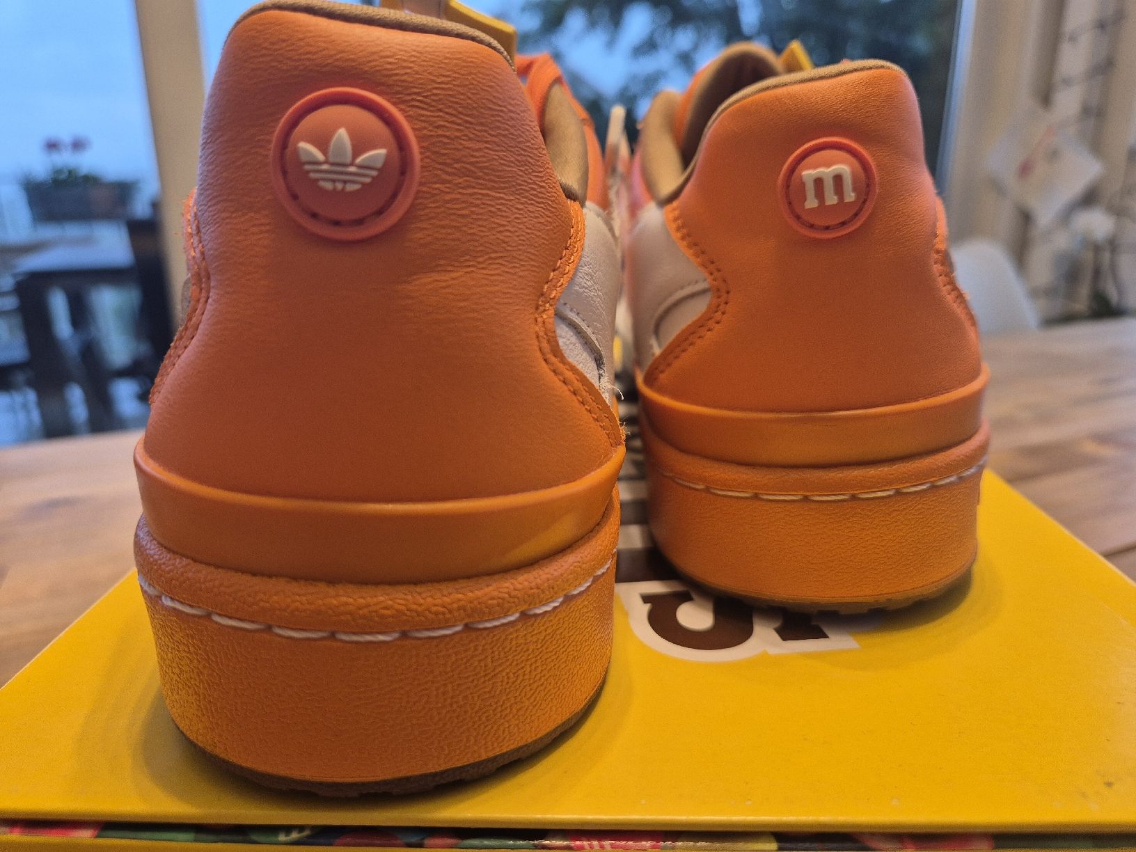 Adidas Scarpe da uomo: M&M's ADIDAS SONDERMODELL Gr 42 – Nuovo (secondo la descrizione) da Hauenstein venduto da Zacherl 4