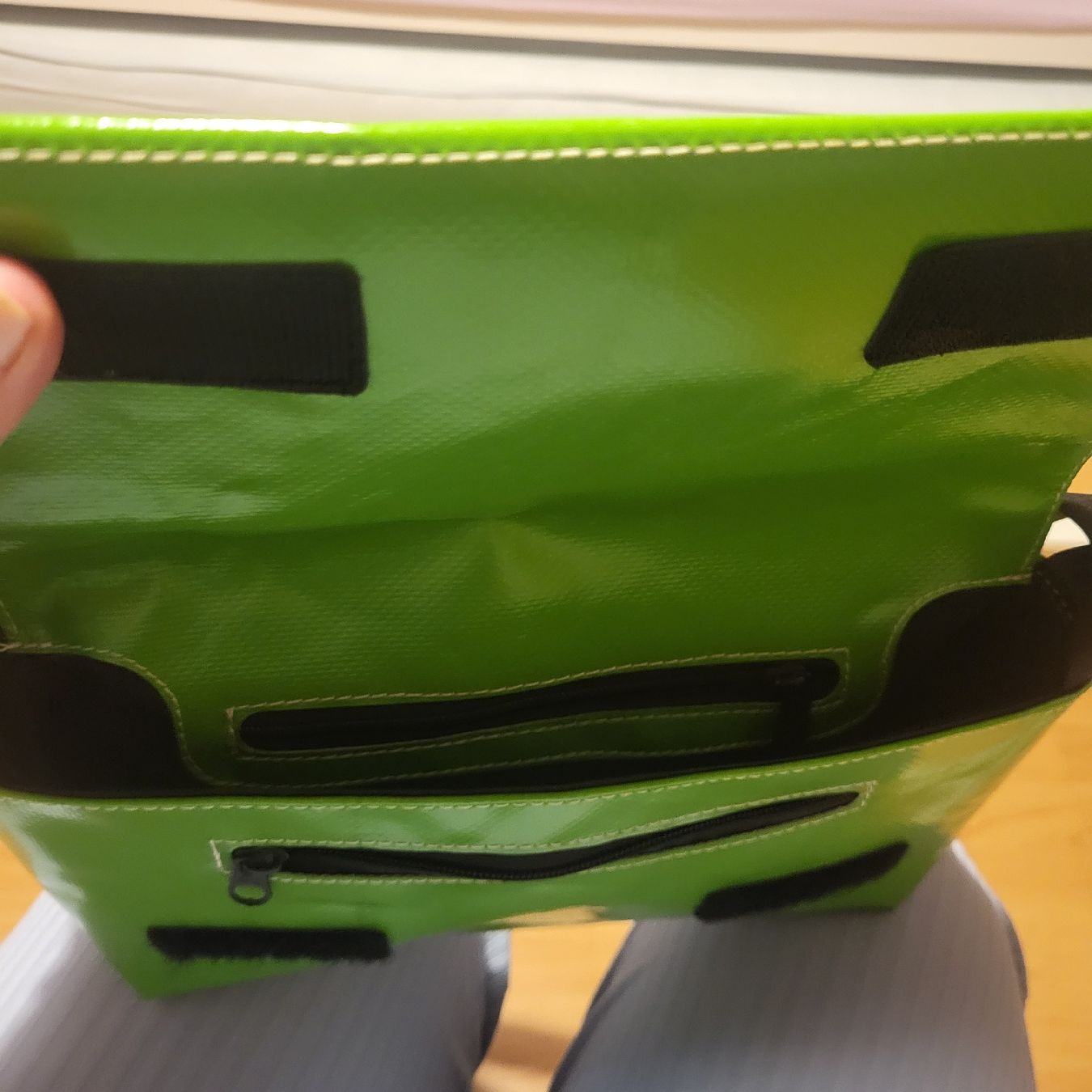 Freitag Sacs femmes: FREITAG-Handtasche + Gratis Navyboot-Handtasche – D'occasion à Malans GR par caroline_F.85 3