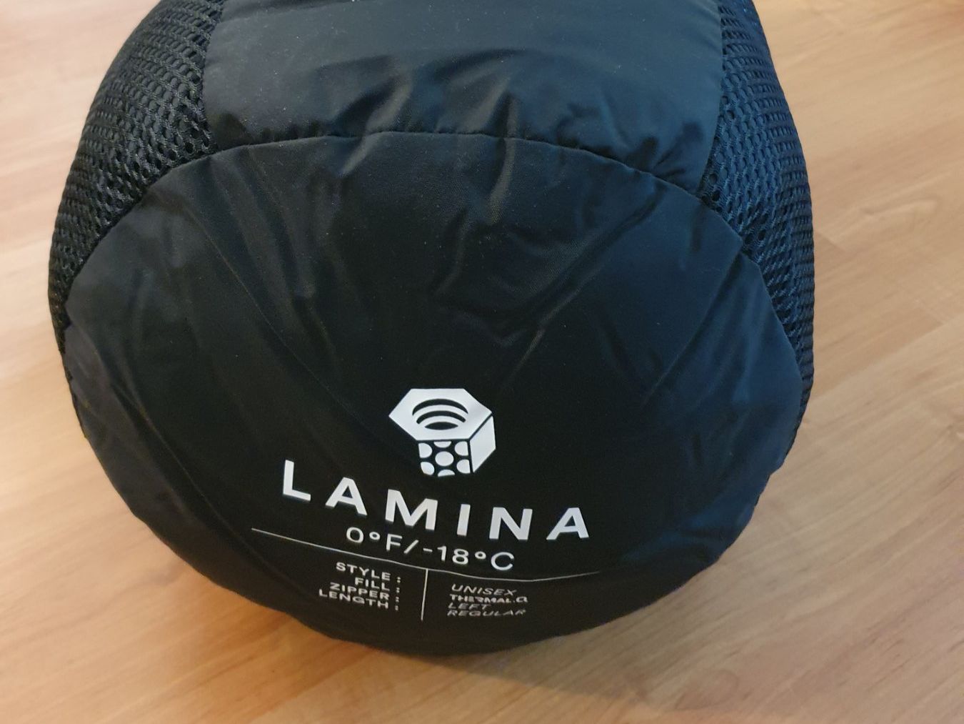 Mountain Hardwear Sacchi a pelo: Schlafsack Kunstfaser, Gr. Regular von Mountain Hard Wear – Usato da Aeugst am Albis venduto da tan_xc26 1