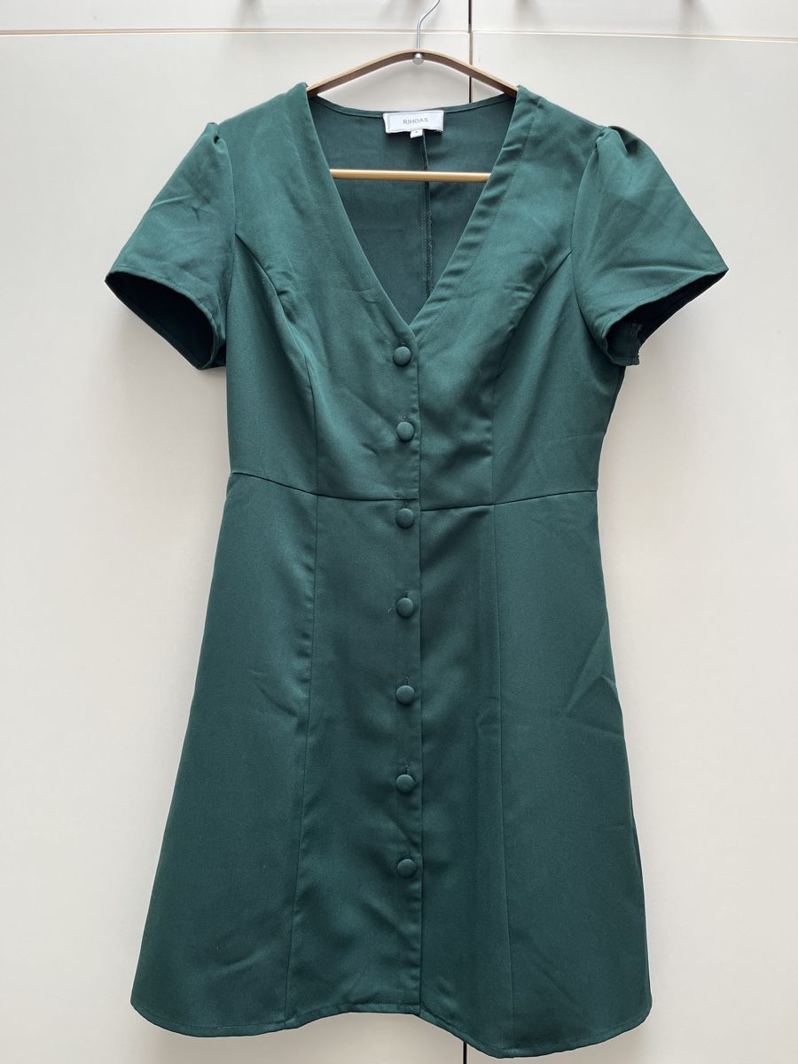 Kleider: Dunkelgrünes Kleid Gr. S – Neu (gemäss Beschreibung) aus Wauwil von parttimehippie