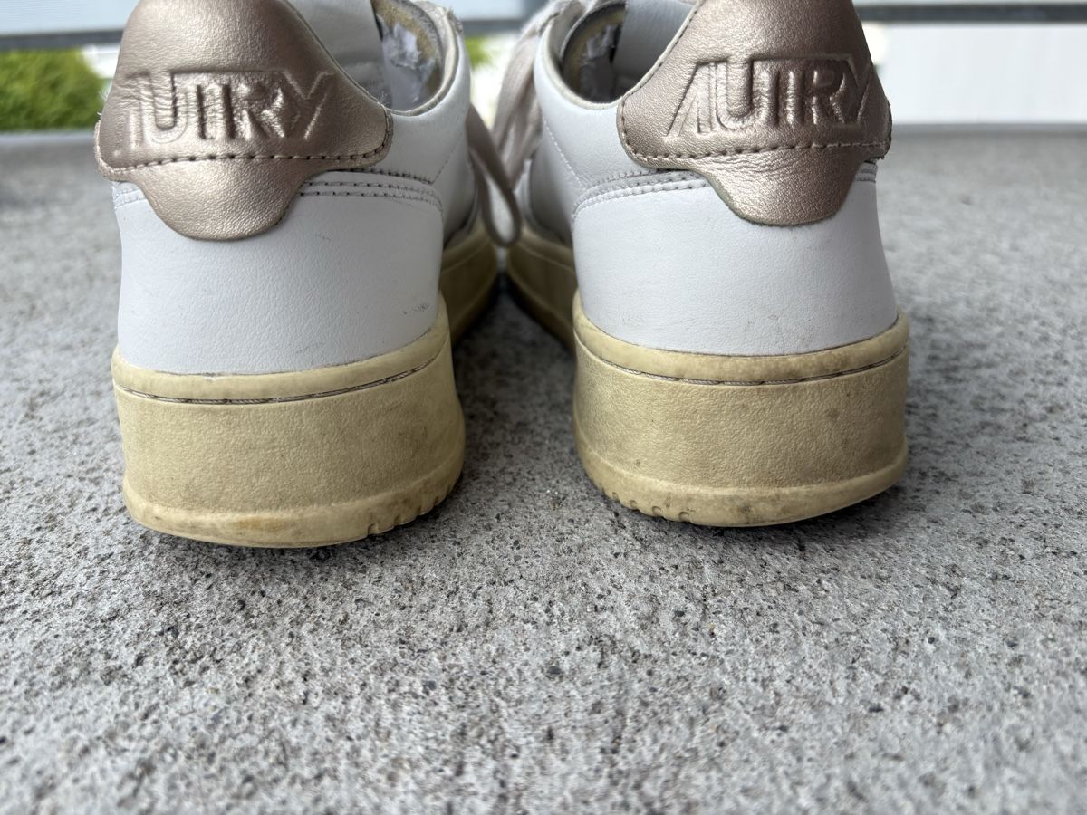 Autry Scarpe da donna: Autry Medalist 38 weiss gebraucht  – Usato da Zug venduto da Zug-Queen 1