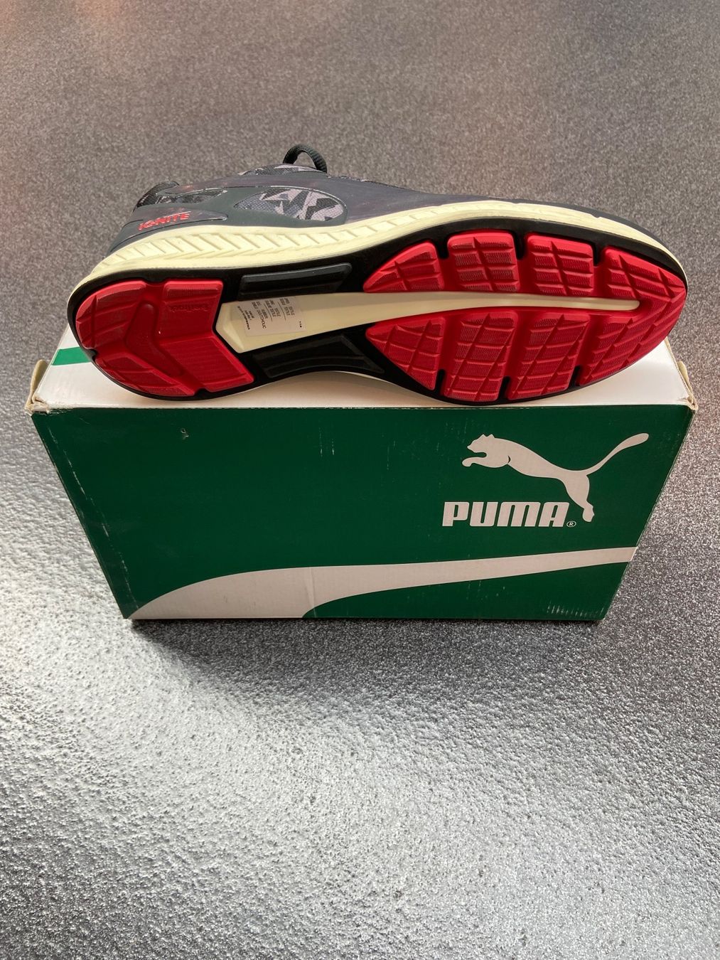 Scarpe da uomo: PUMA IGNITE   GR. 44   INNENSOHLENLÄNGE 28.5 CM – Nuovo e nell'imballaggio originale da Zürich venduto da LIQUIDATOR.CP 2