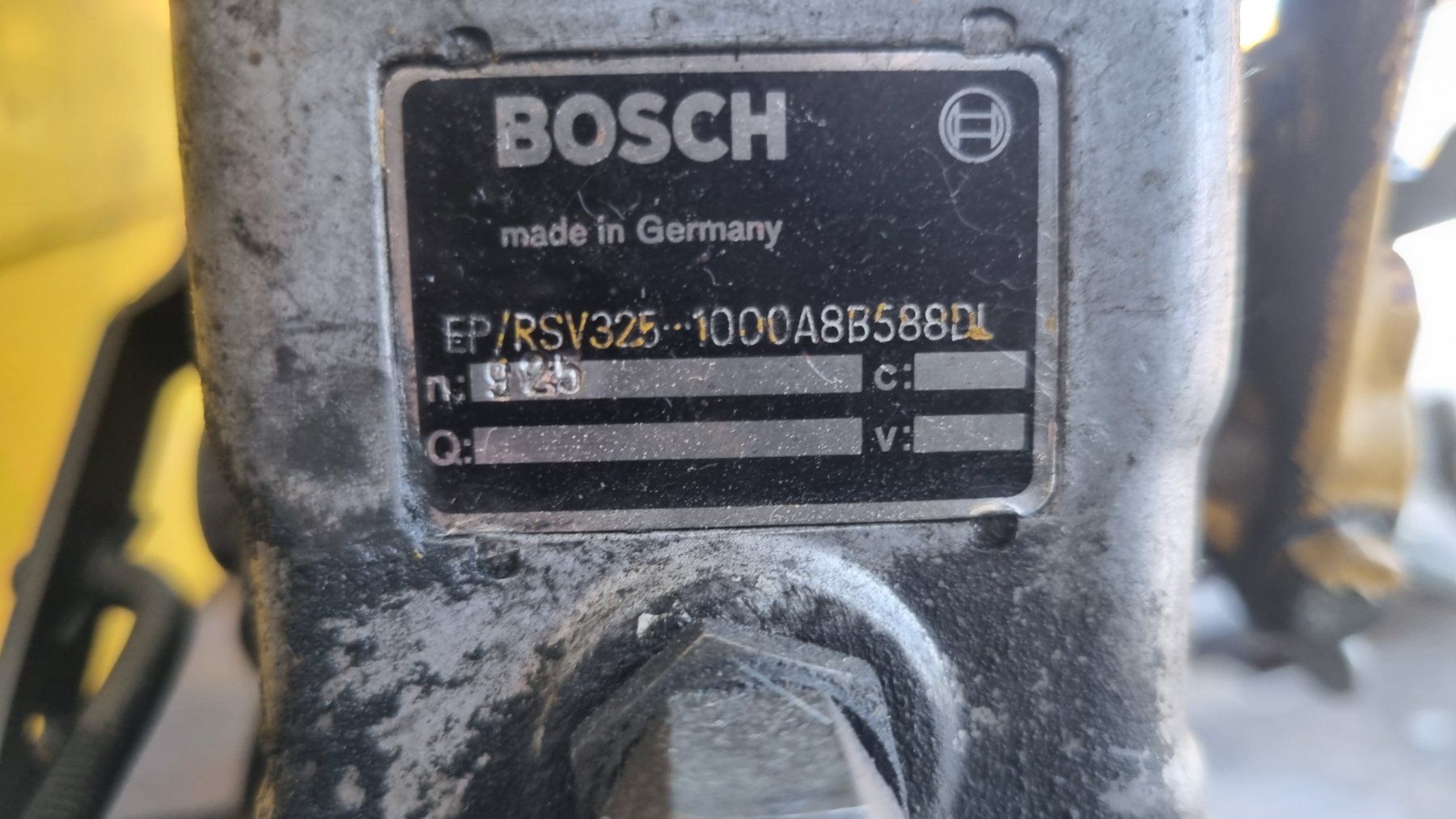 Deutz Motoren: Einspritzpumpe zu 912 Deutz Motor – Gebraucht aus vinelz von bebloch59 2