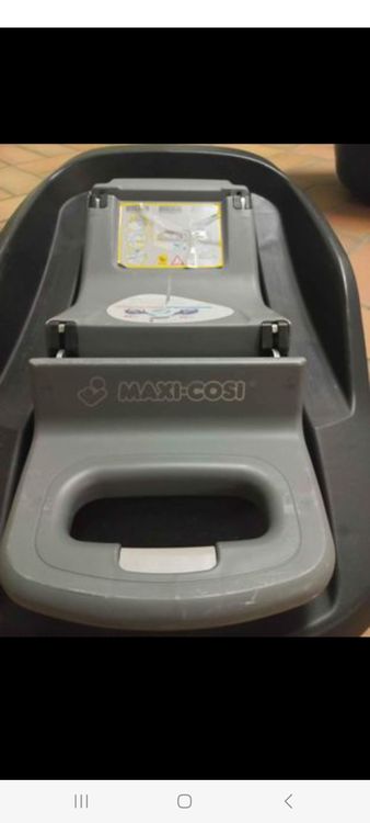 Maxi-Cosi Sièges auto: MAXICOSI ISOFIX / FAMILYFIX MIT BASISSTATION UND ZUBEHÖR! – D'occasion à Embrach par avesi 4