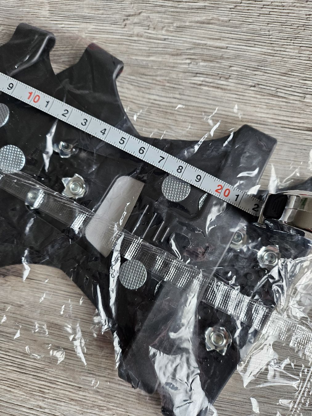 Sonstiges zum Bergsteigen & Wandern: Spikes gegen Rutschgefahr – Neu und originalverpackt aus Hunzenschwil von nudget 3