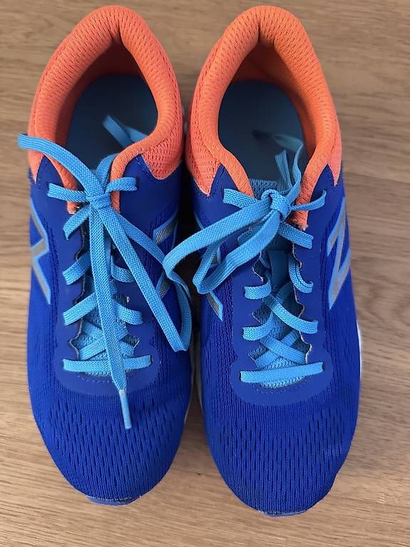 Scarpe da uomo: New Balance Hallenschuhe, Grösse 36 – Usato da Birmensdorf ZH venduto da FiKaVa 3