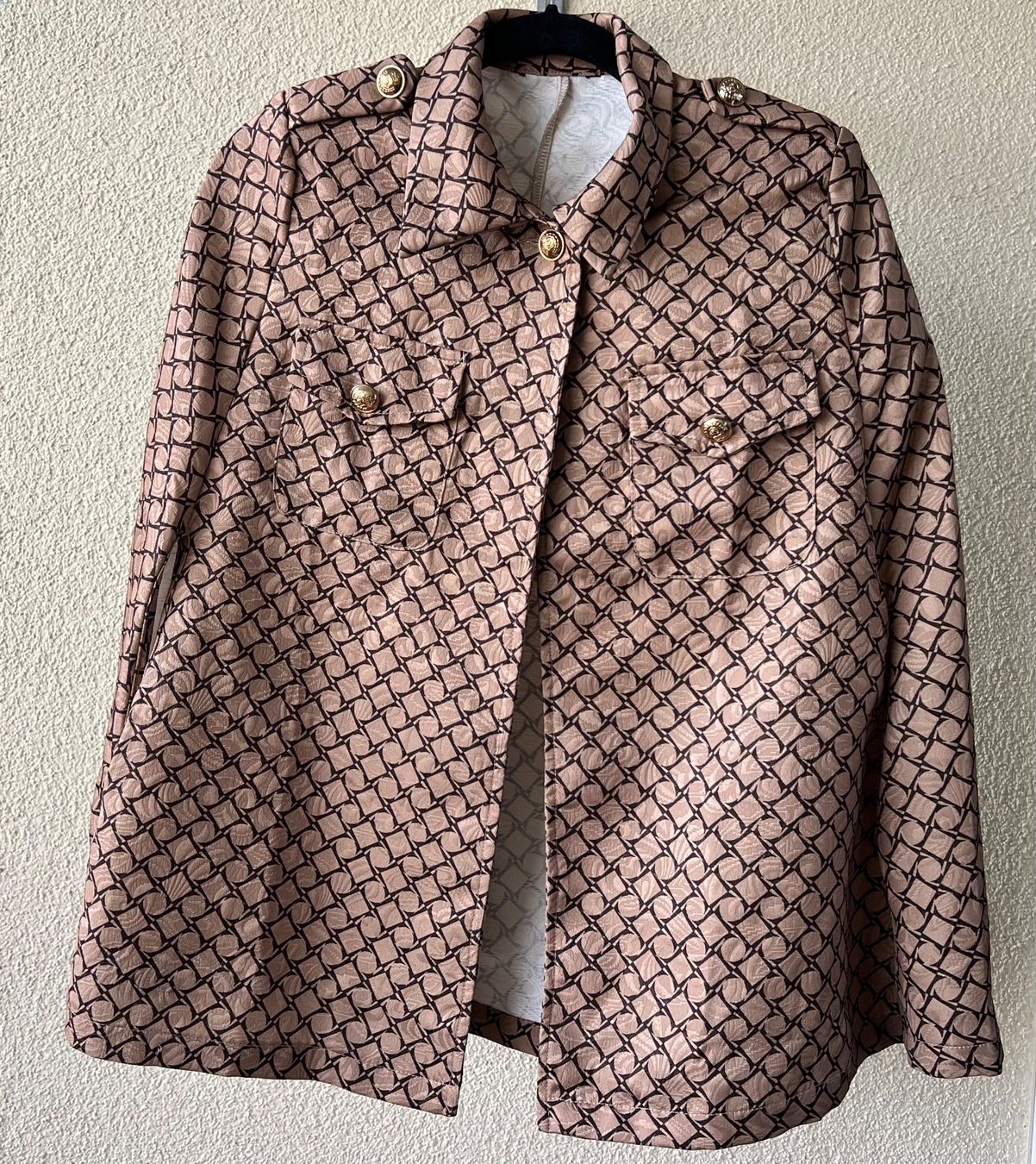 Jacken: Poncho Damen – Gebraucht aus Zürich von Victoria_T