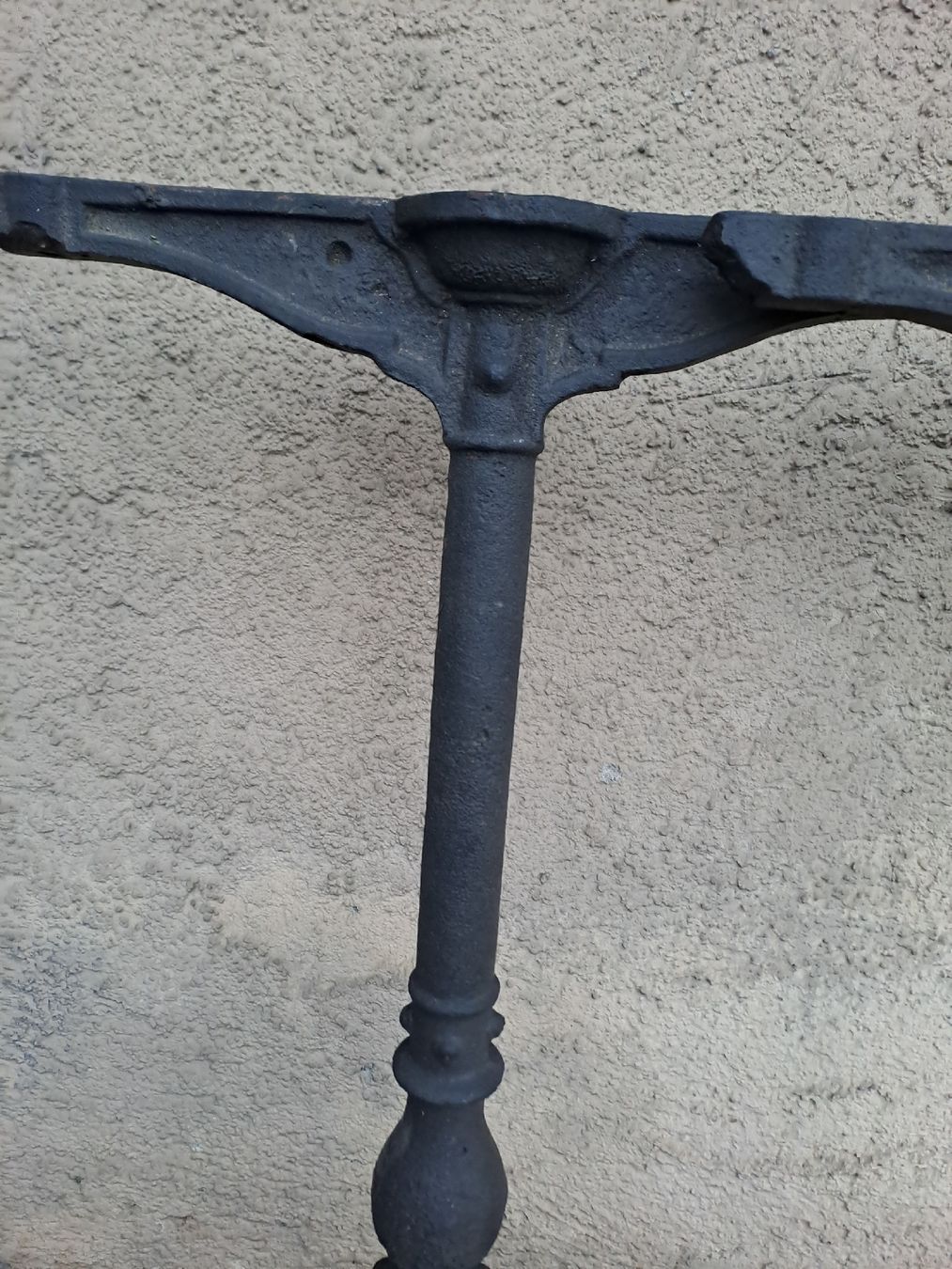 Altri mobili d'antiquariato: Tischfuss Jugendstil – Usato da Gebenstorf venduto da suroh 4