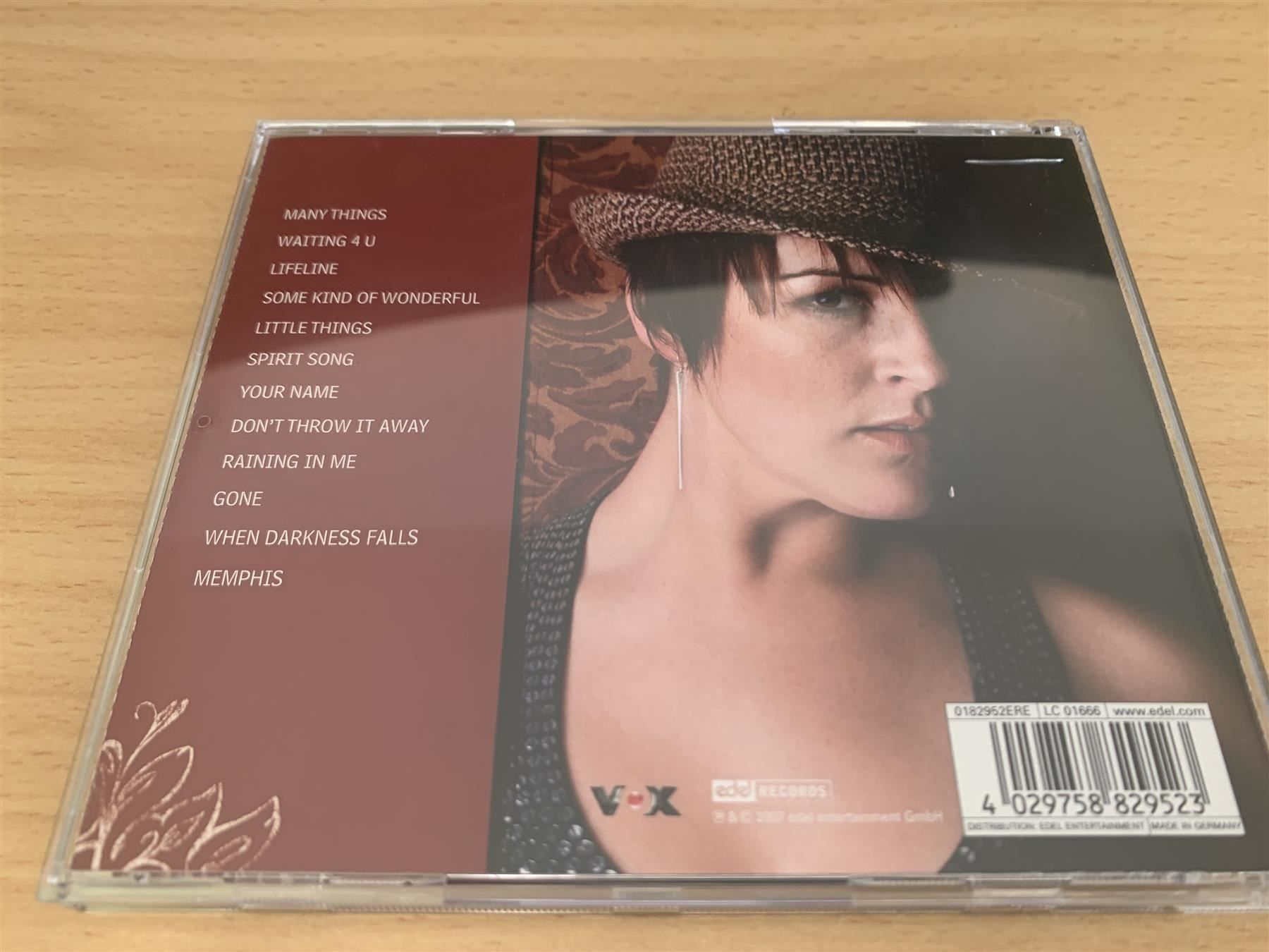 CD: Bec Lavelle – Intimate Portrait – Usato da Rikon im Tösstal venduto da Alpenmutz 1