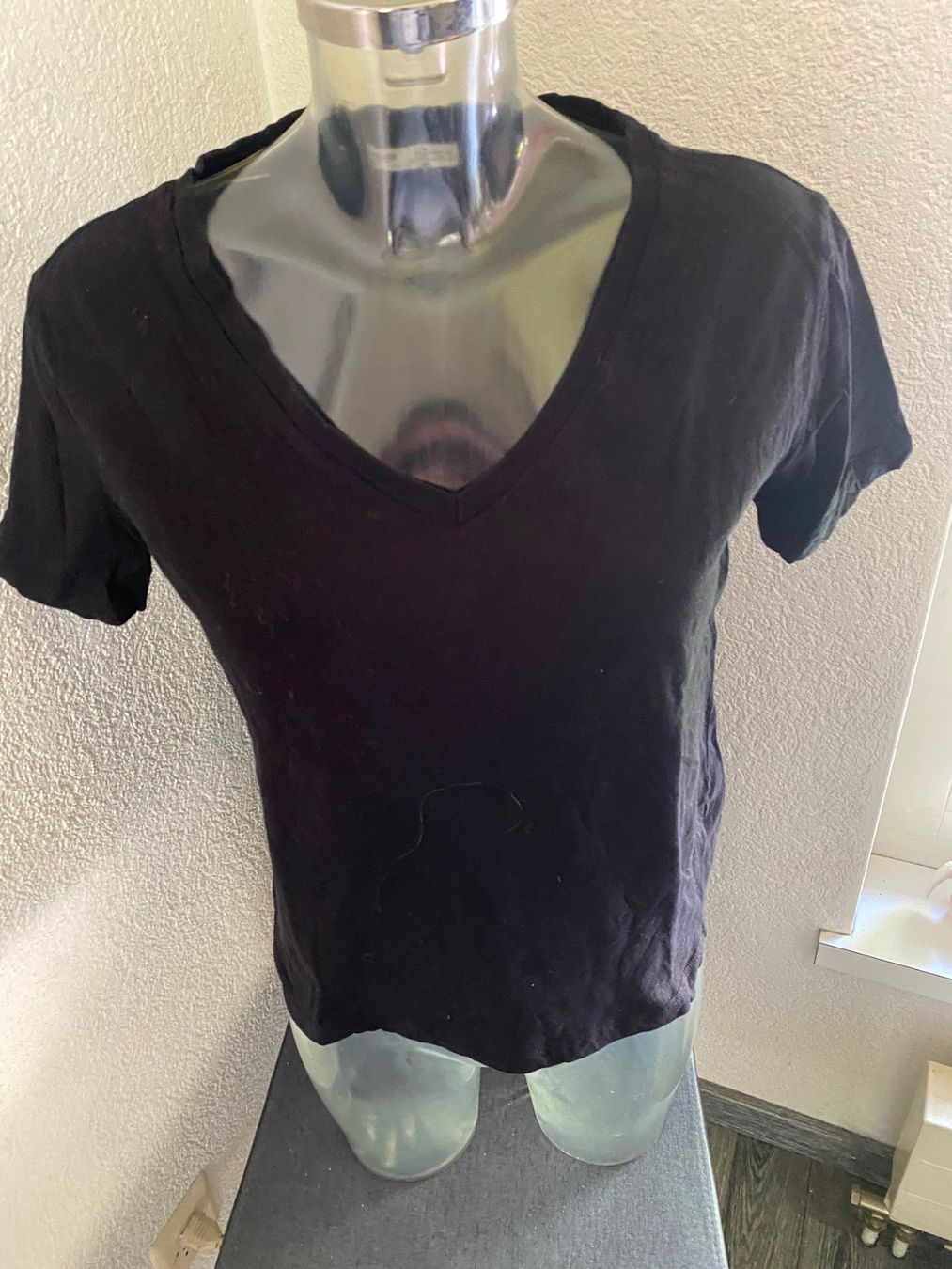 Pull&Bear T-shirt: 2x PULL&BEAR T-Shirt schwarz Grösse XS/S – Usato da Allenwinden venduto da Obalu