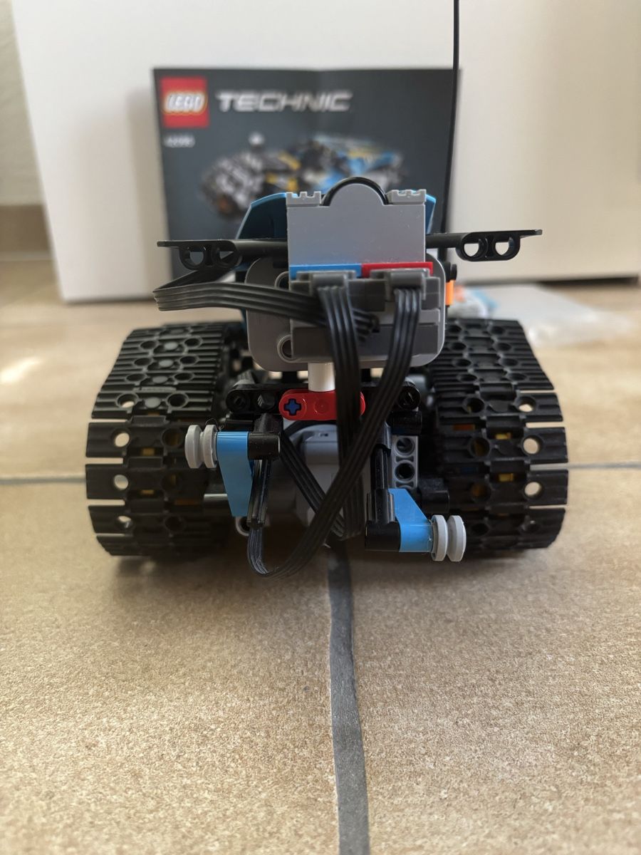 Lego Giocattoli: Lego 42095 Stunt Racer – Usato da Bachenbülach venduto da Queen_K 1