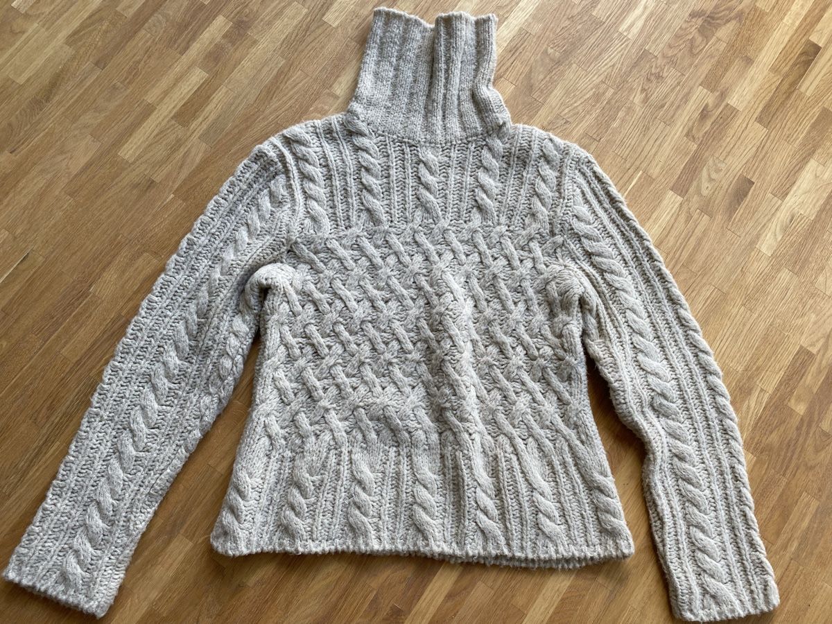 Zara Pulls & Sweat-shirts: Zara Pulli Gr. M – D'occasion à Winterthur par heart