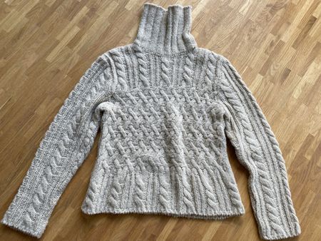 Zara Pulli Gr. M