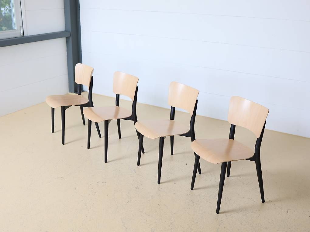 Stühle: 4 Kreuzzargen Stühle von Max Bill, WB Form – Gebraucht aus Meinisberg von atelier_TILIJA 4