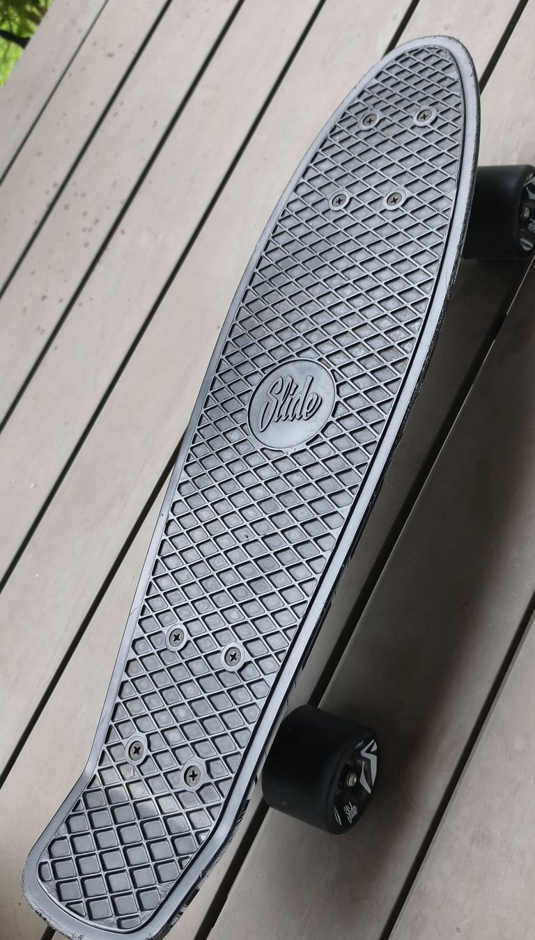 Skateboards: Skateboard Slide Kunststoff schwarz  – Usato da Zürich venduto da Rogi1